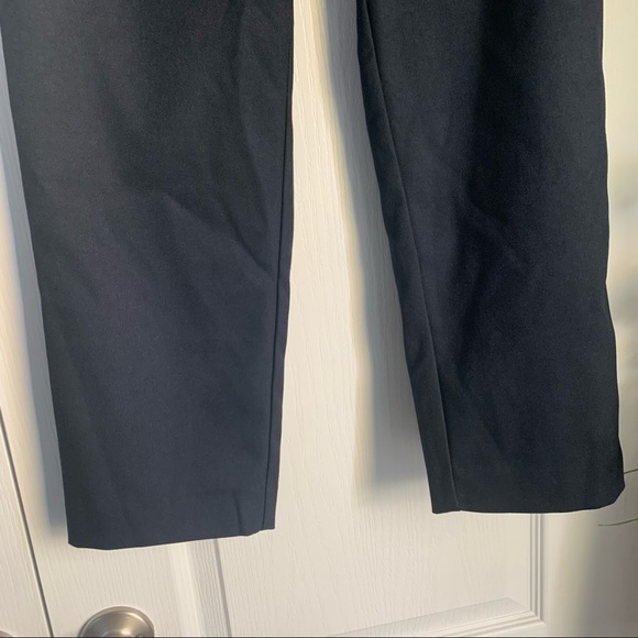 The Korner Pull On Cropped Pants - Picture 5 of 9